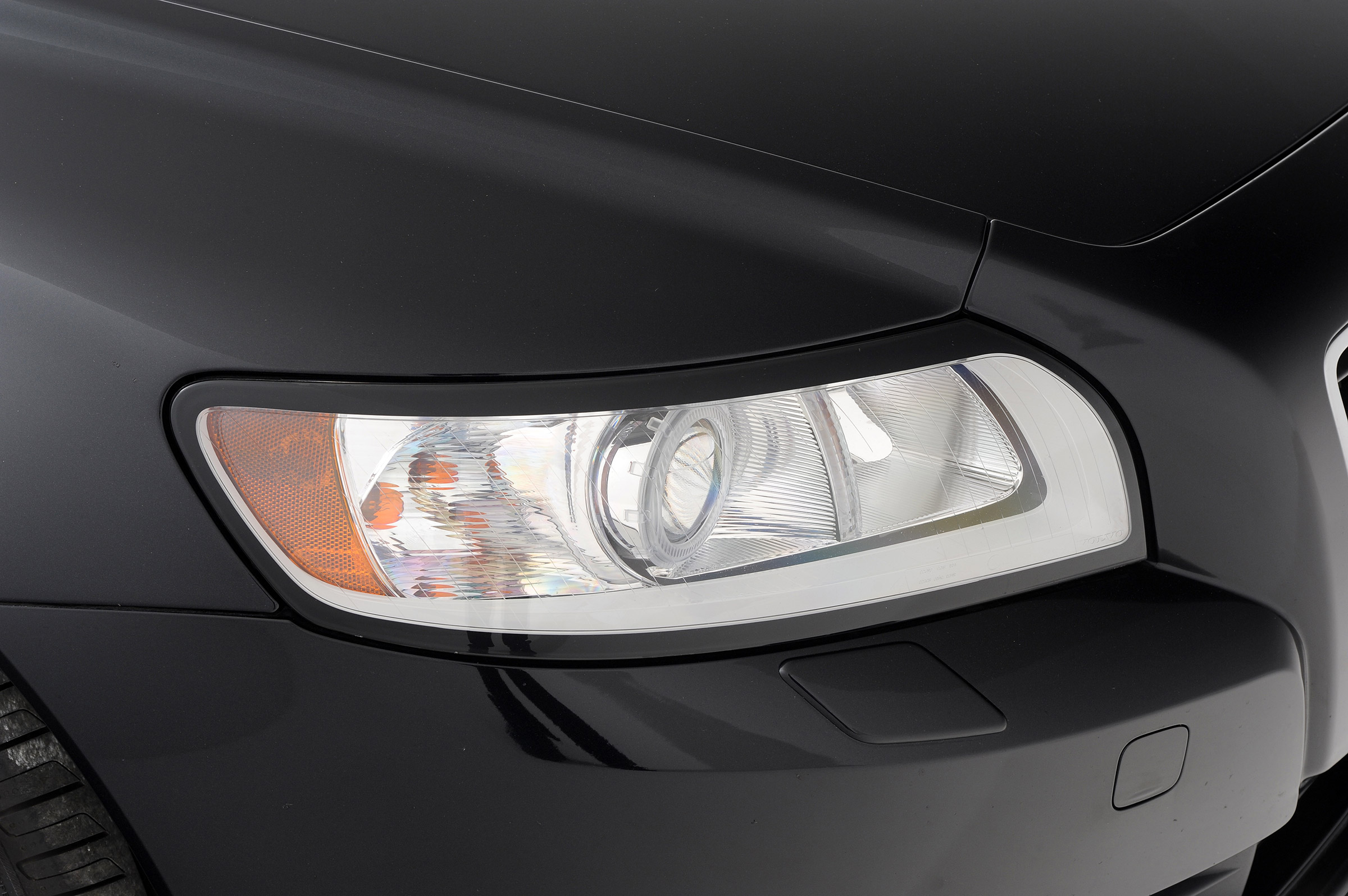 Used Volvo S40 - front light