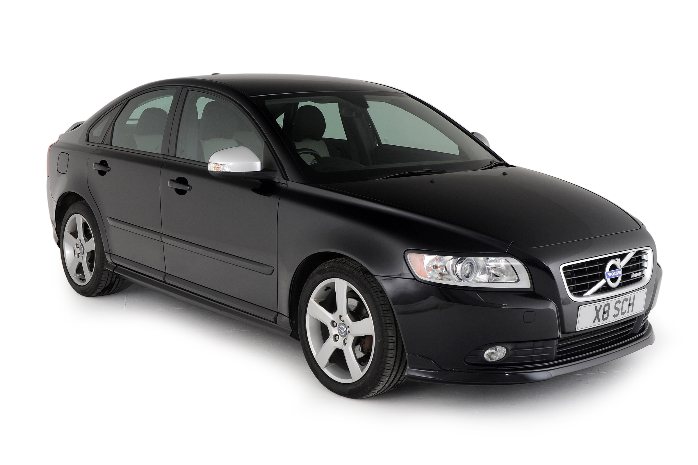 Used Volvo S40 - front
