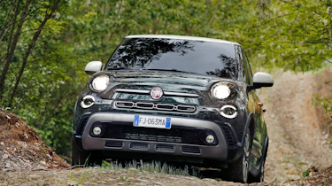 Fiat 500L - front off-road