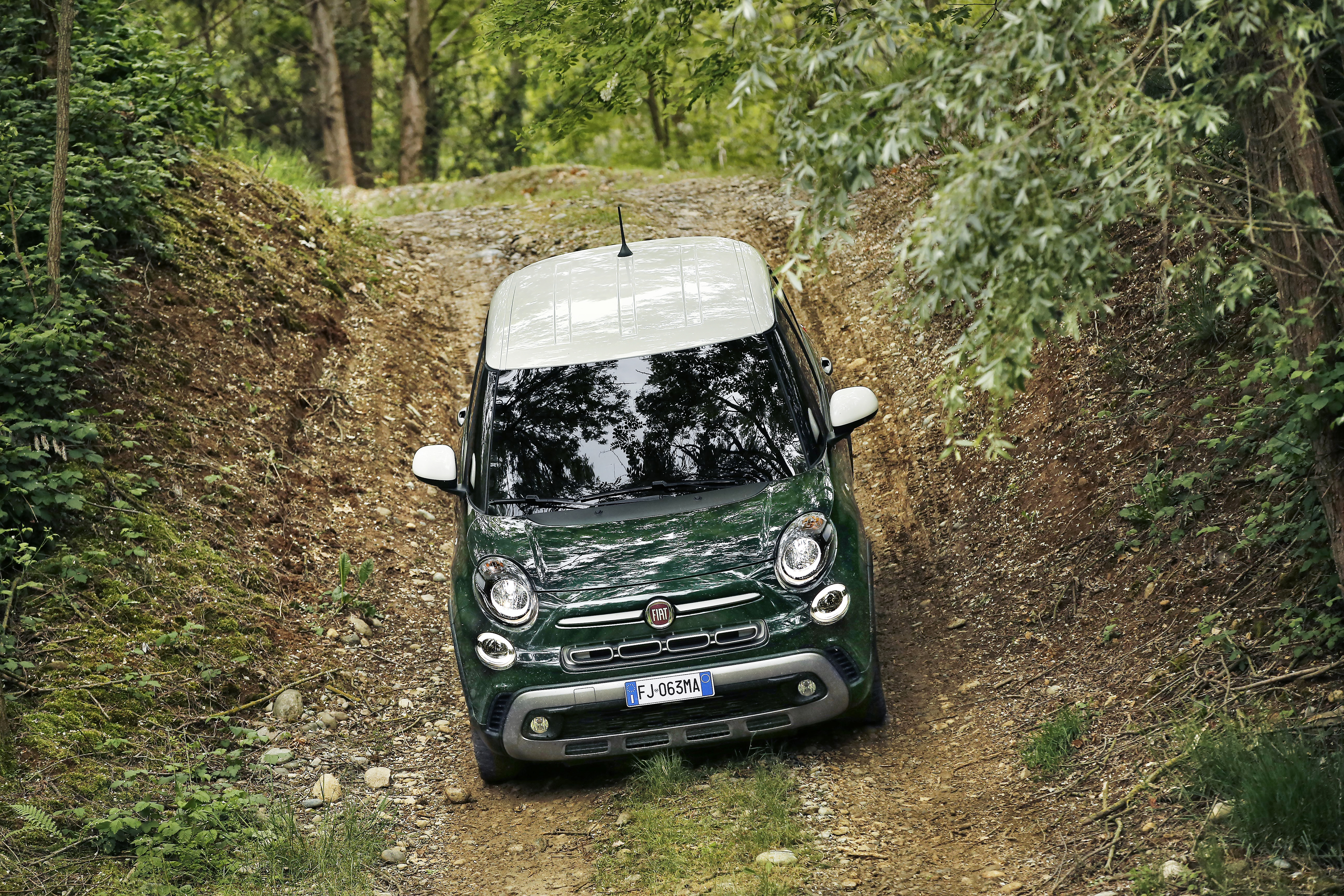 Fiat 500L - off-road