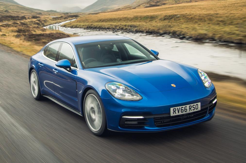 Porsche Panamera - front
