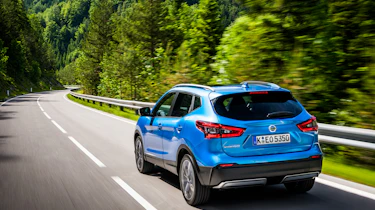 New Nissan Qashqai 2017 review rear