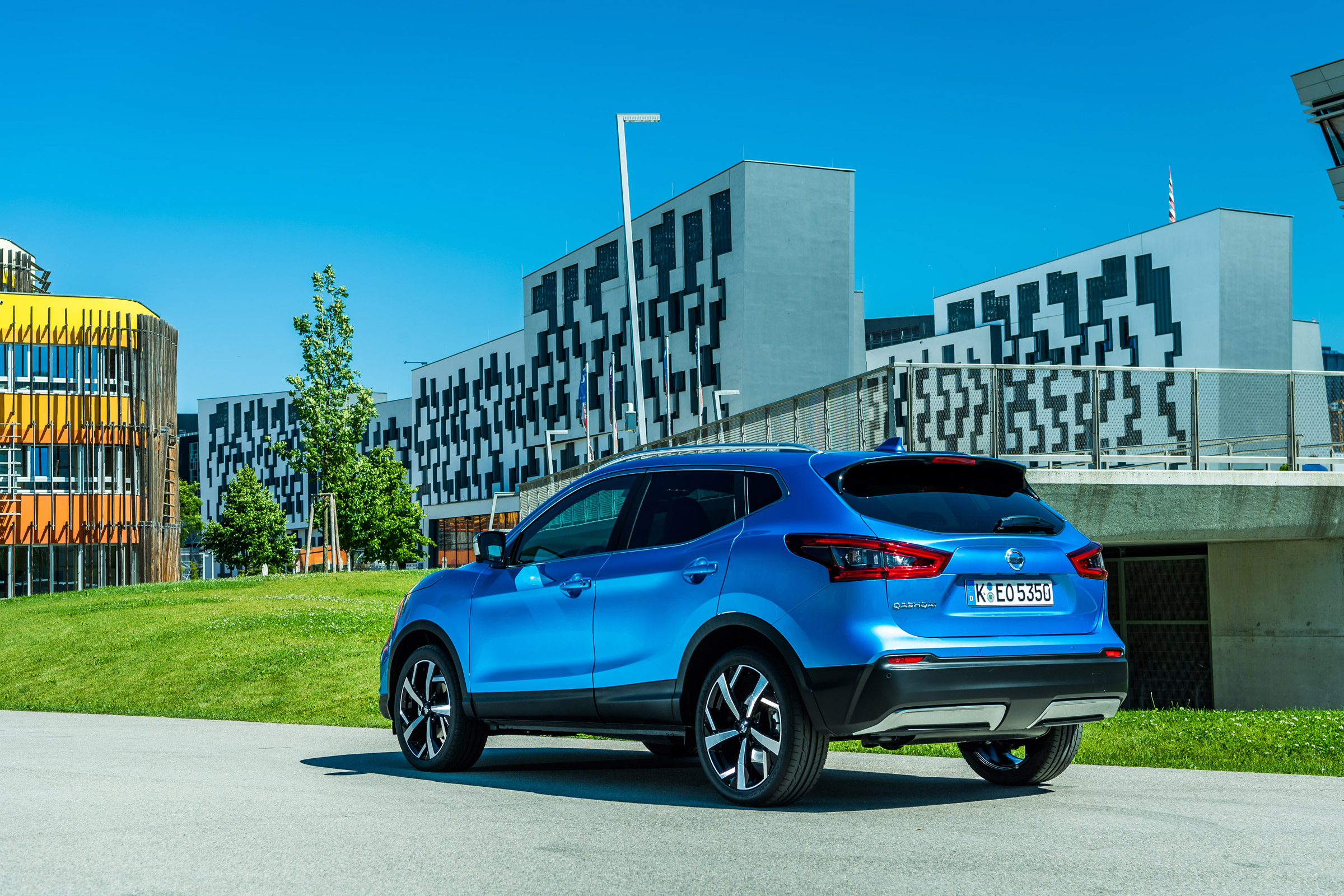 New Nissan Qashqai 2017 review static