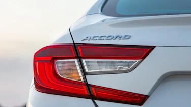 Honda Accord mk10 light