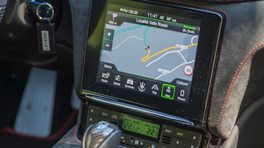 Maserati GranTurismo - sat nav