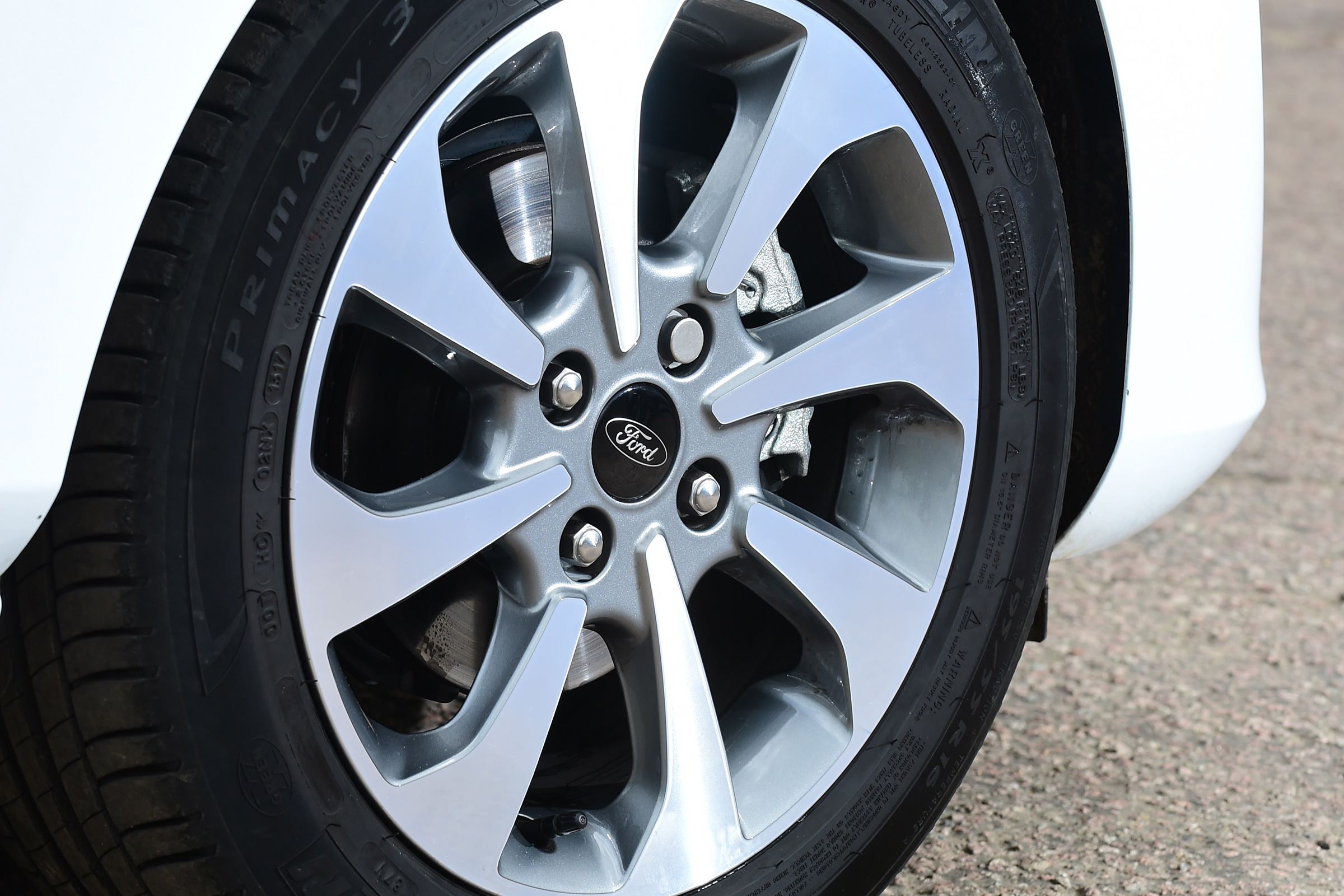Ford Fiesta - wheel
