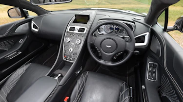 Aston Martin Vanquish S Volante - interior