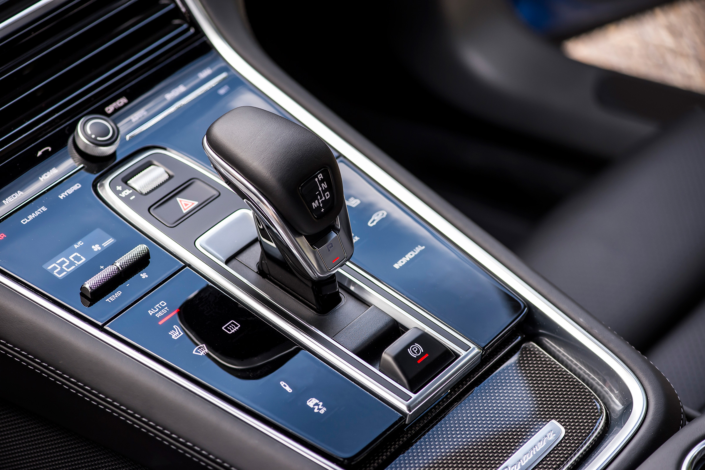 Porsche Panamera Sport Turismo 2017 review - transmission