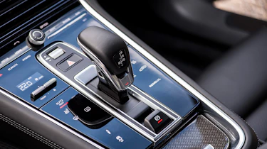 Porsche Panamera Sport Turismo 2017 review - transmission
