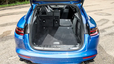 Porsche Panamera Sport Turismo 2017 review - boot