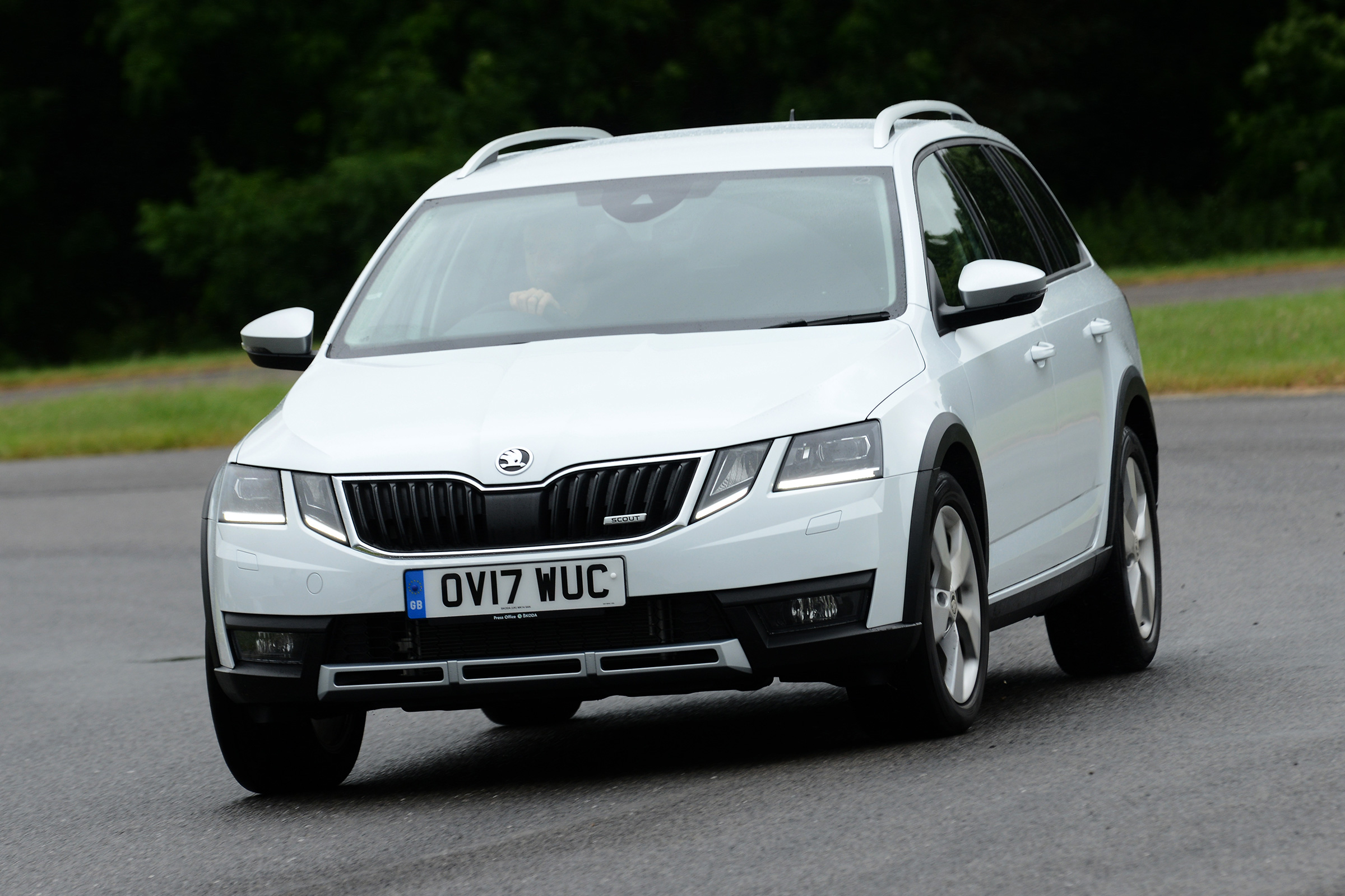 Skoda Octavia Scout review - front