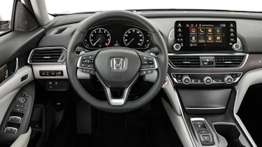 Honda Accord mk10 dash