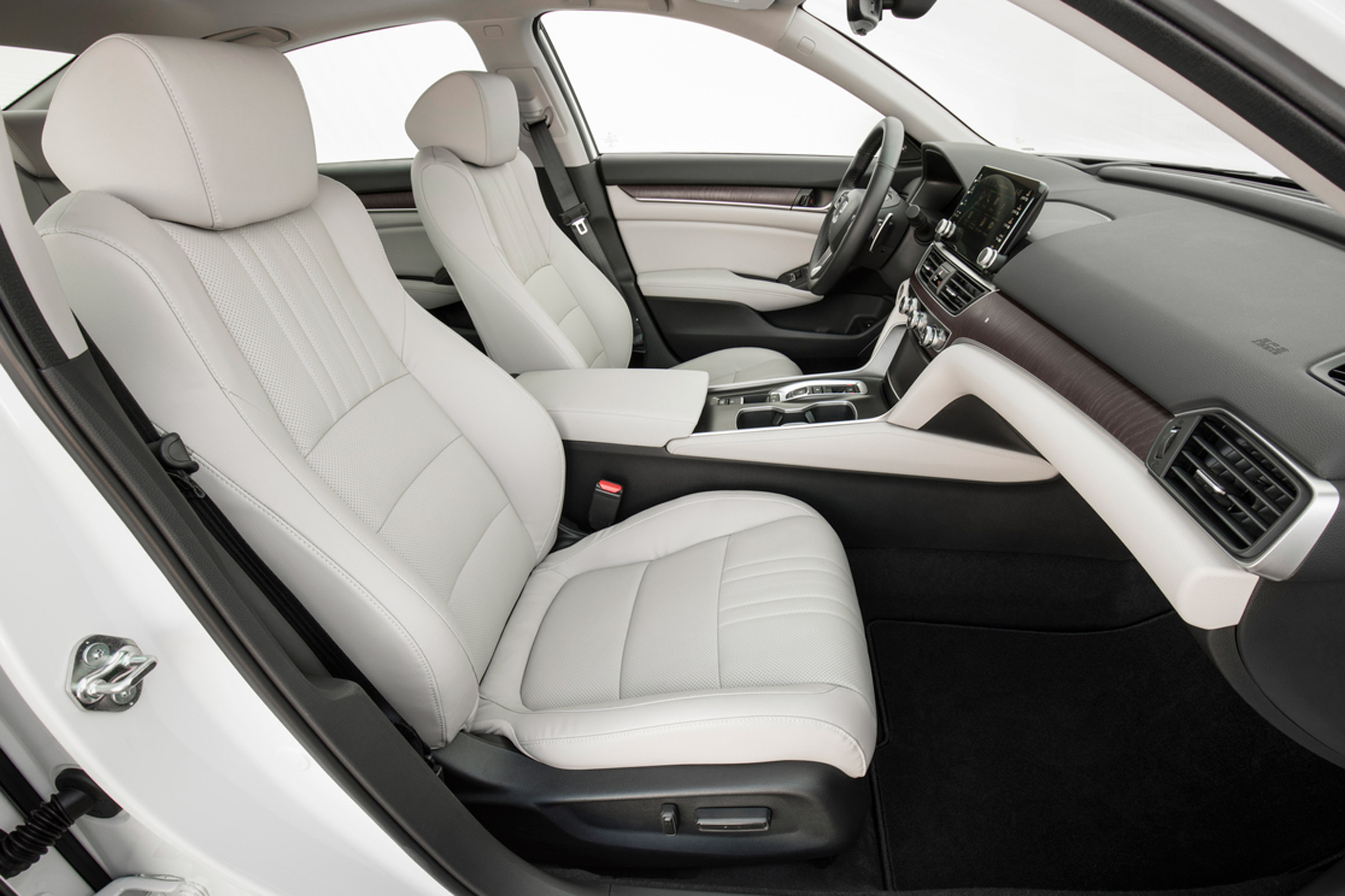 Honda Accord mk10 front seats