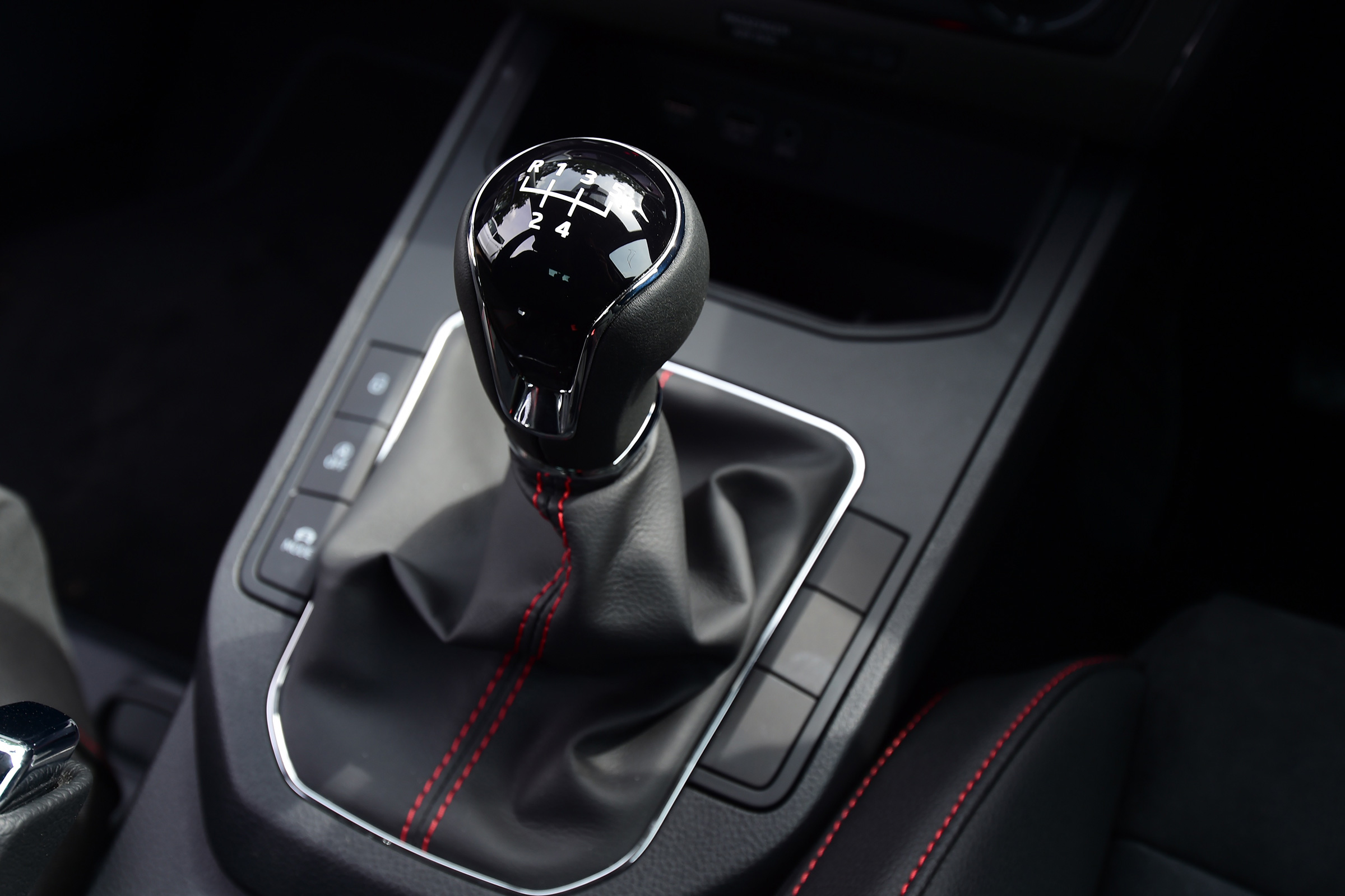 SEAT Ibiza - transmission