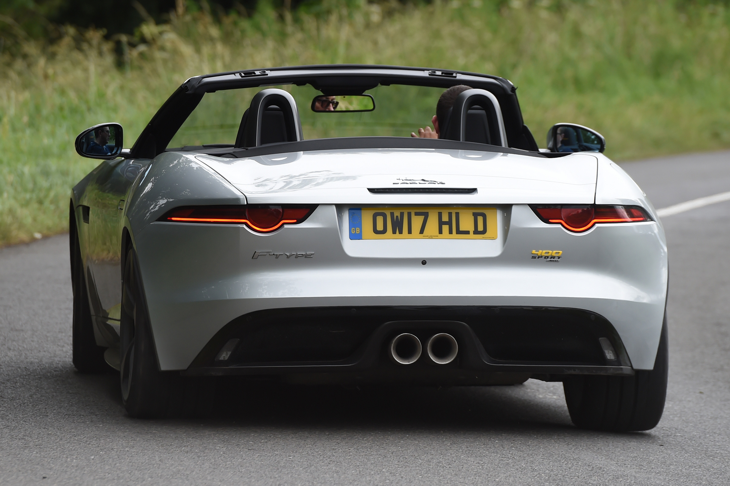 Jaguar F-Type 400 Sport - rear