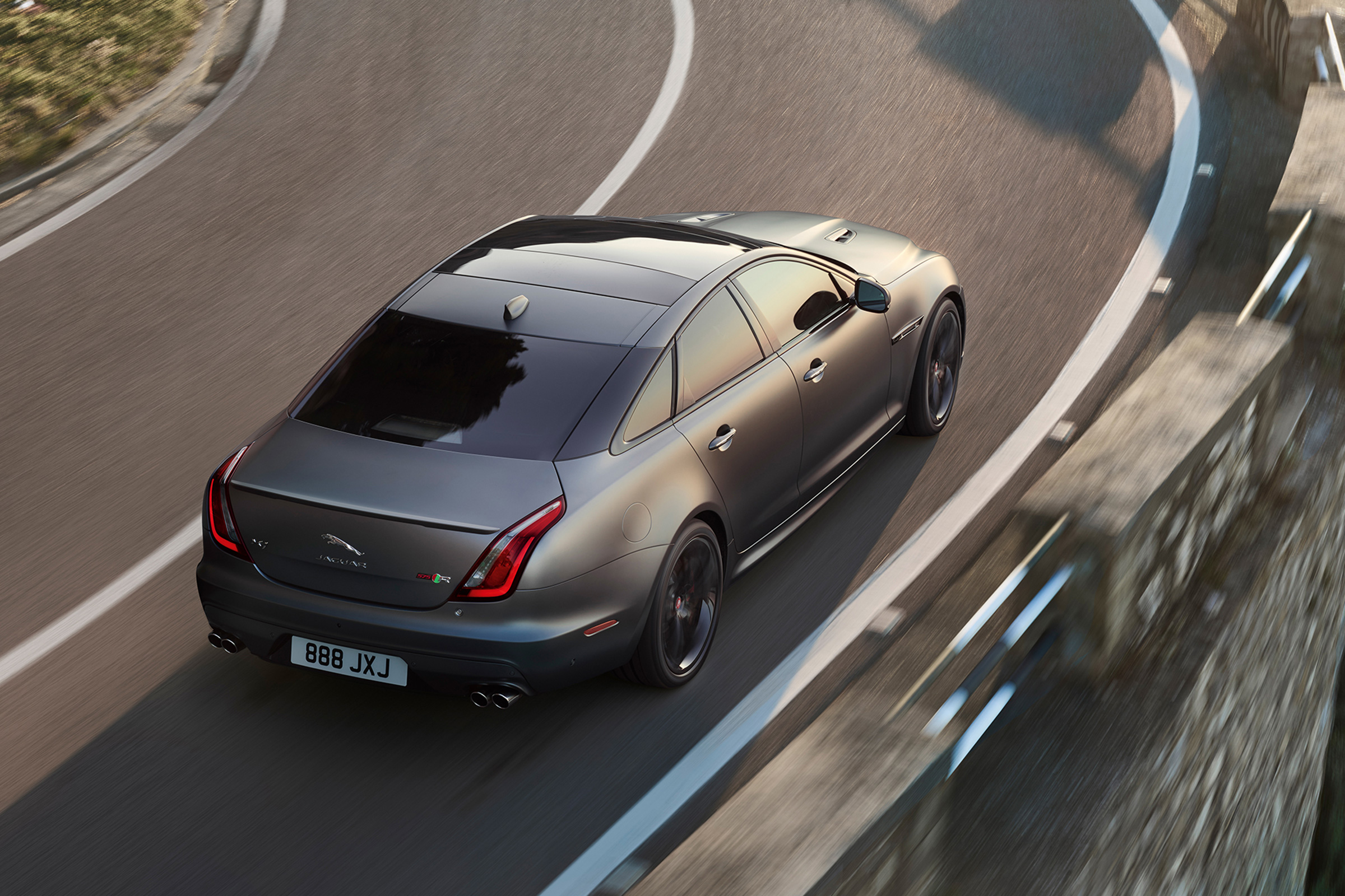 2017 Jaguar XJ facelift - rear
