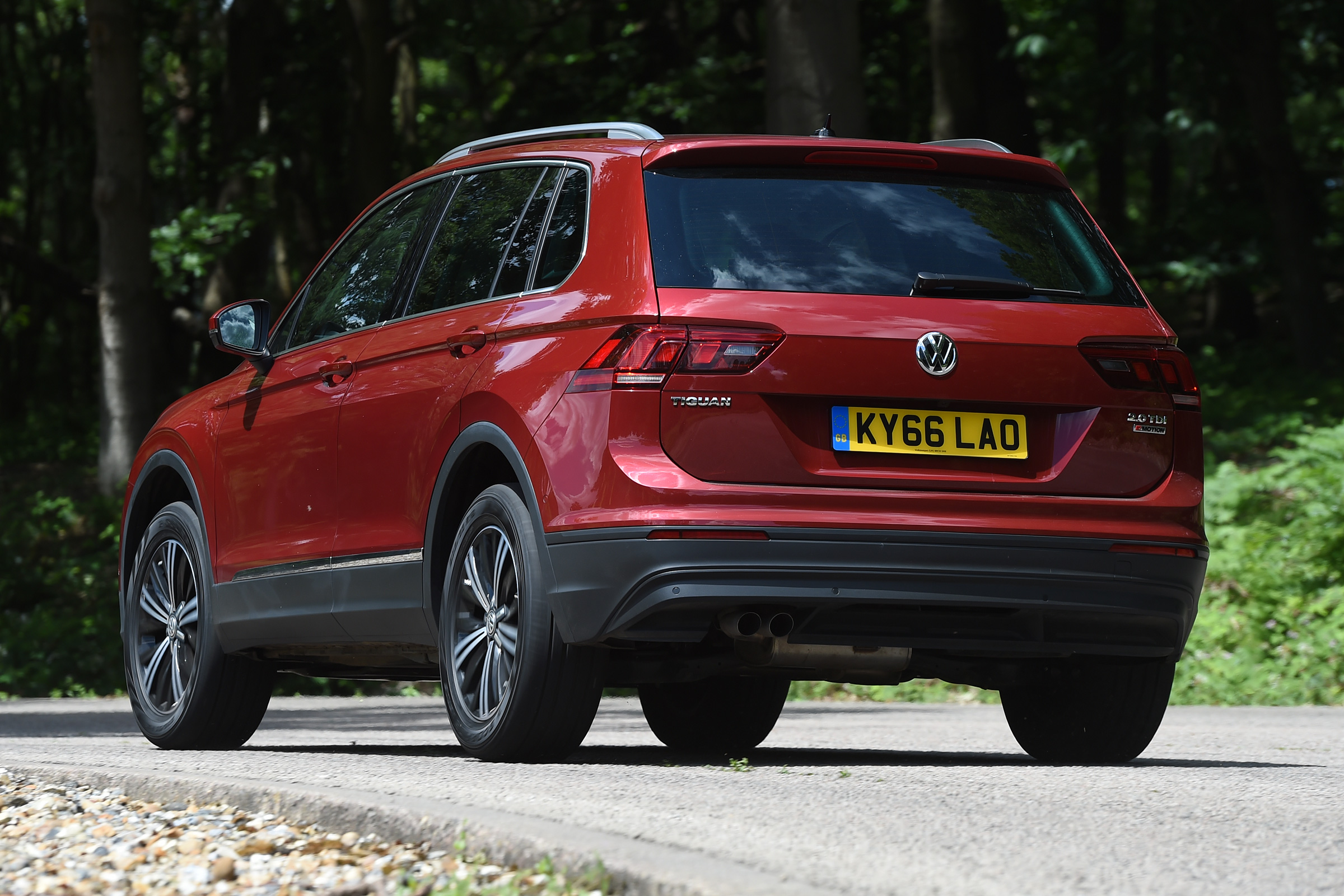 Mazda CX-5 vs Skoda Kodiaq vs VW Tiguan - Volkswagen Tiguan rear