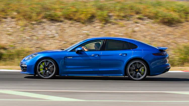 Porsche Panamera Turbo S E Hybrid - side