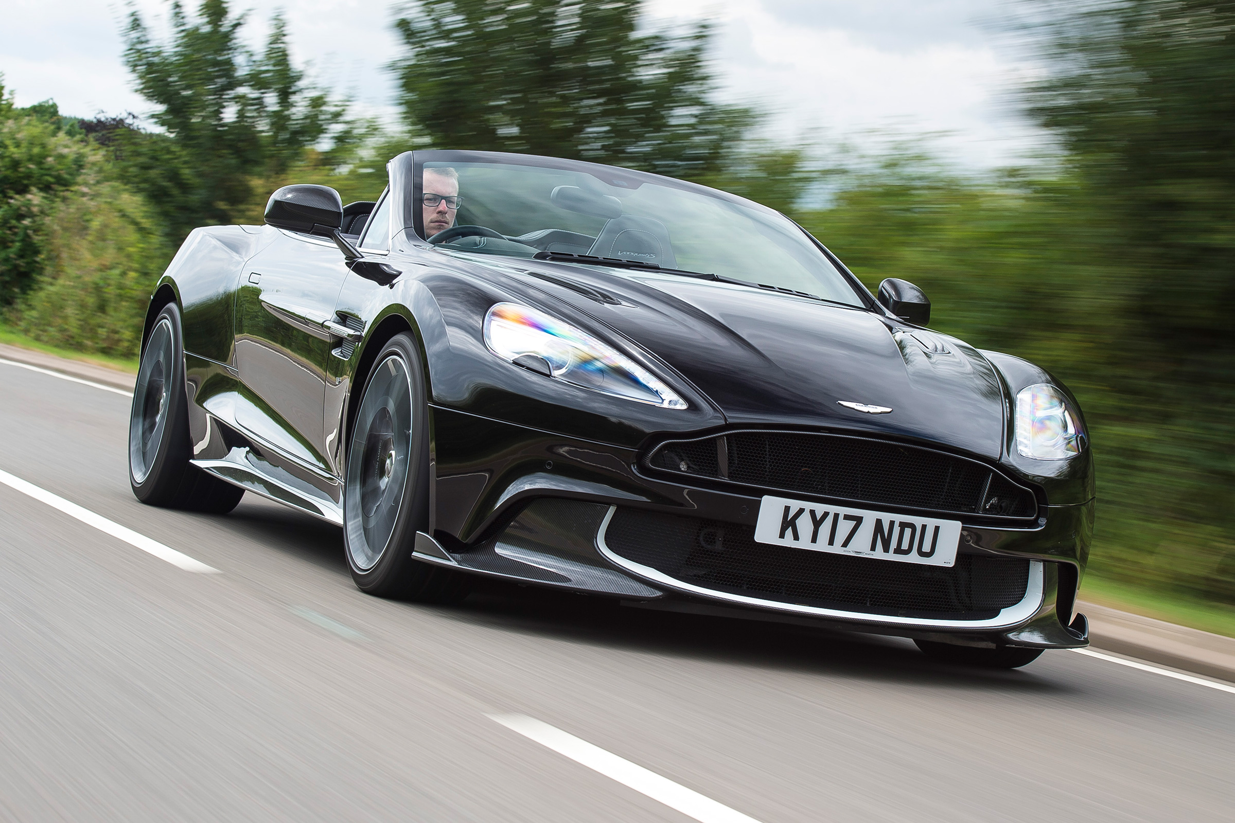 Aston Martin Vanquish S Volante - front