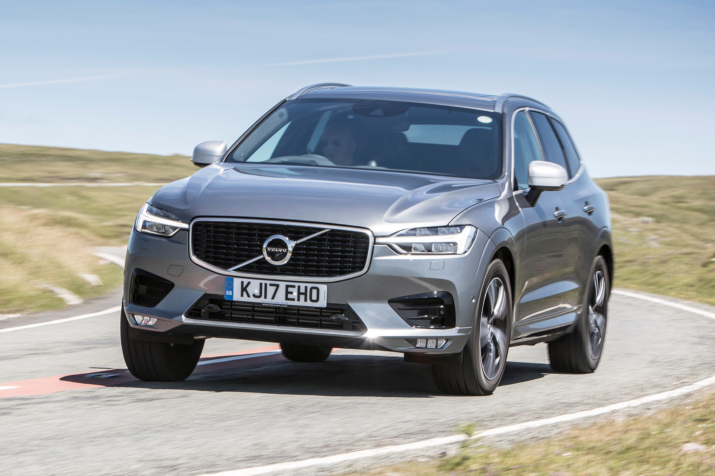 New Volvo XC60 review - front