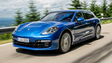 Porsche Panamera Sport Turismo 2017 review - front