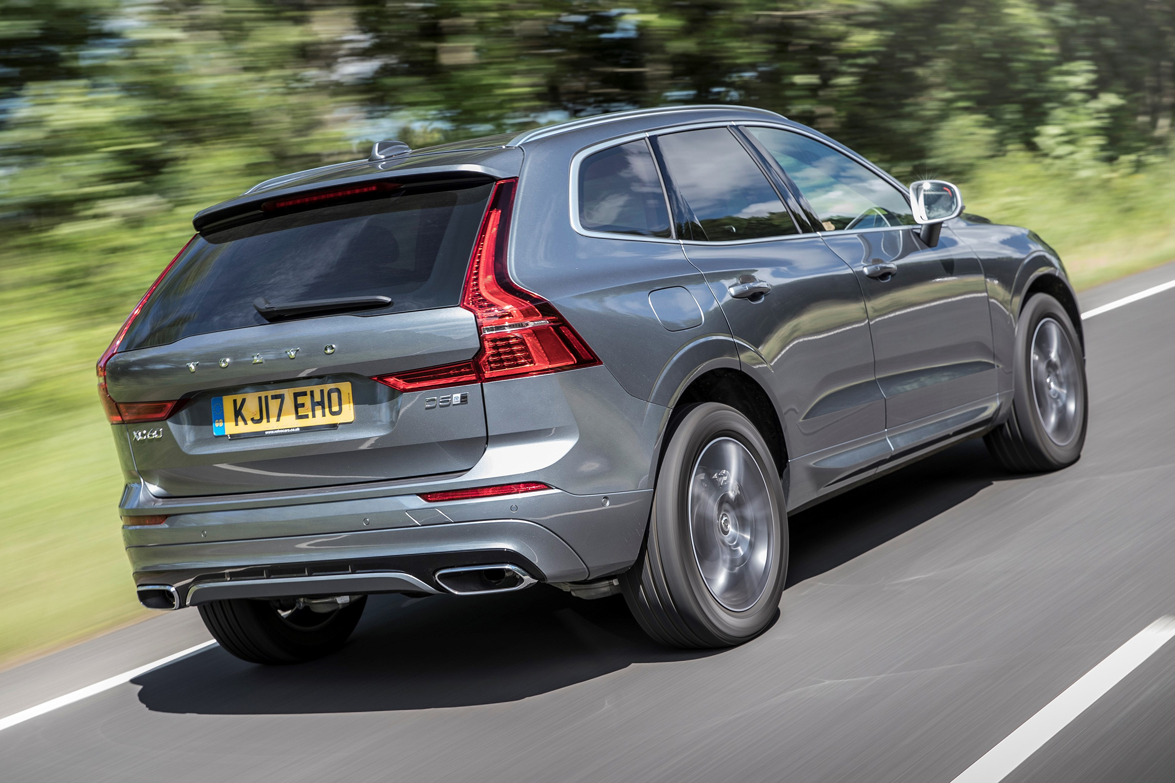 New Volvo XC60 review - rear