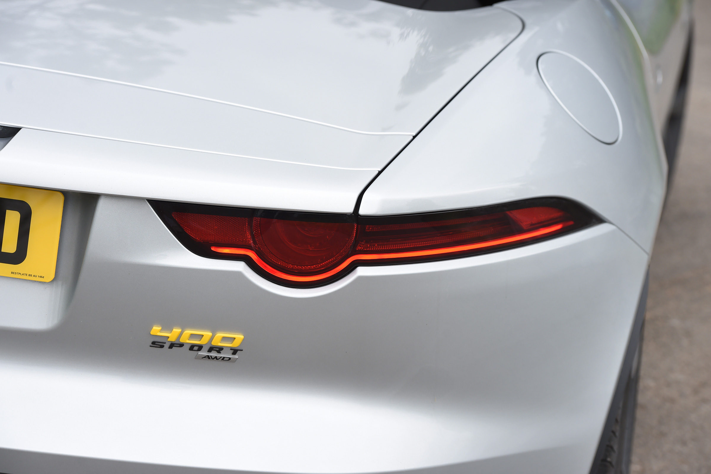 Jaguar F-Type 400 Sport - taillight