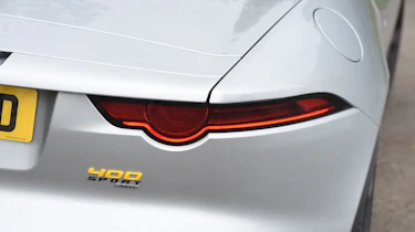 Jaguar F-Type 400 Sport - taillight