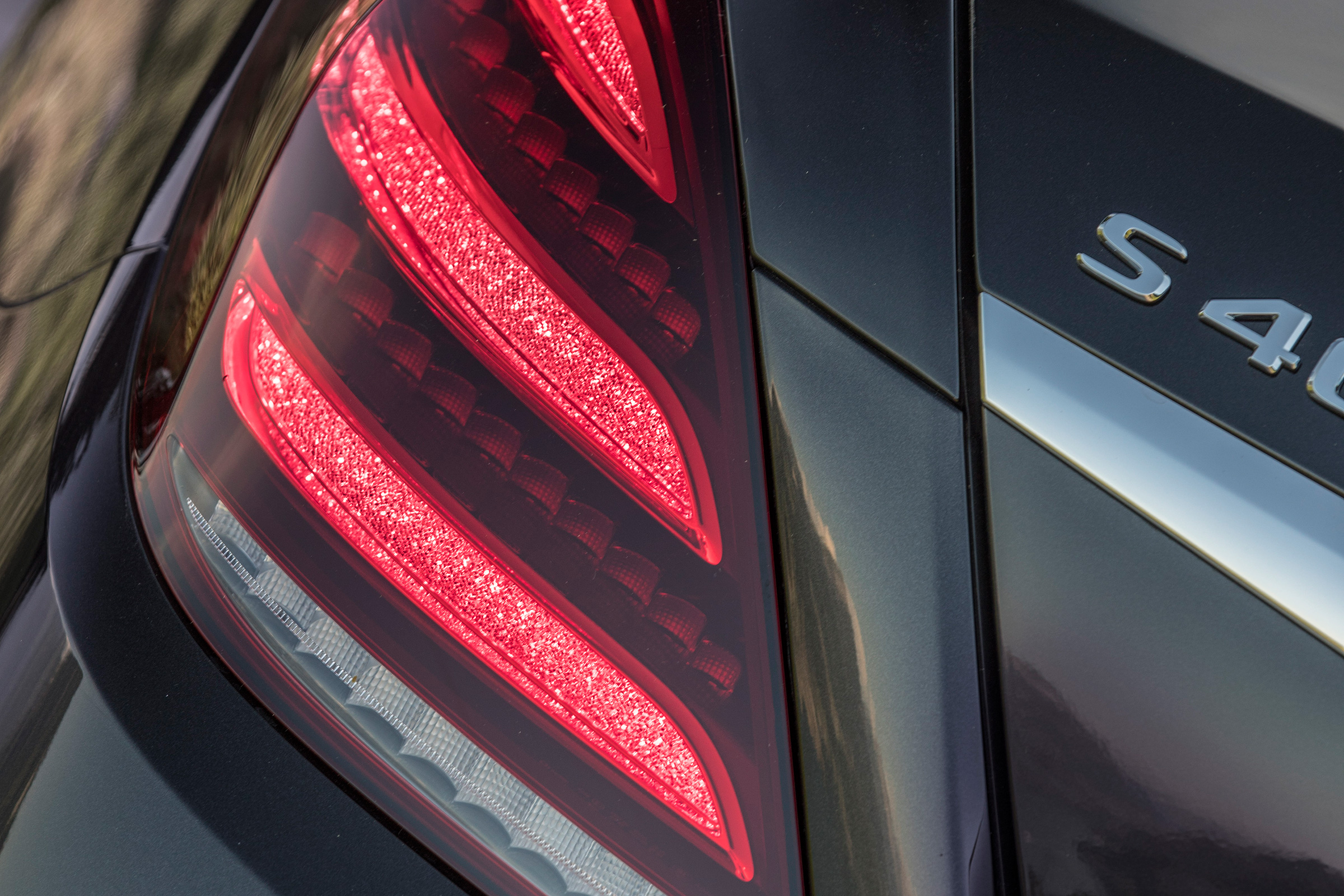 Mercedes S-Class - taillight