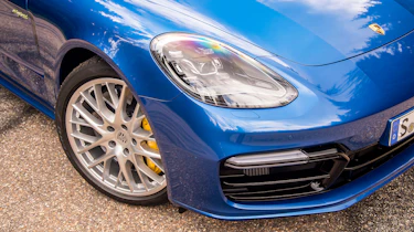 Porsche Panamera Sport Turismo 2017 review - headlight