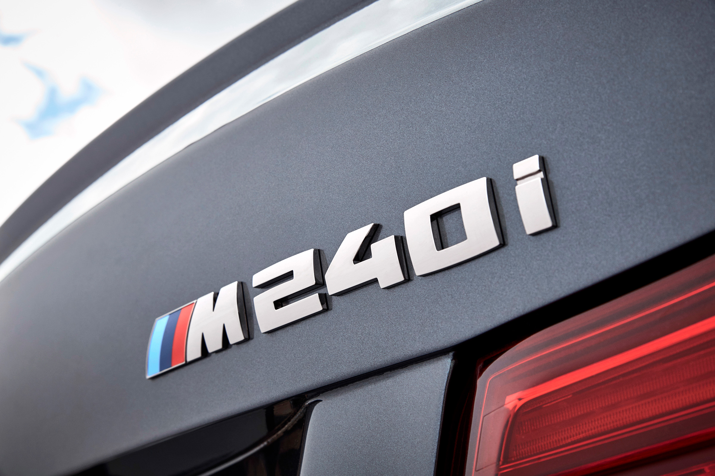 BMW M240i Coupe facelift review - badge