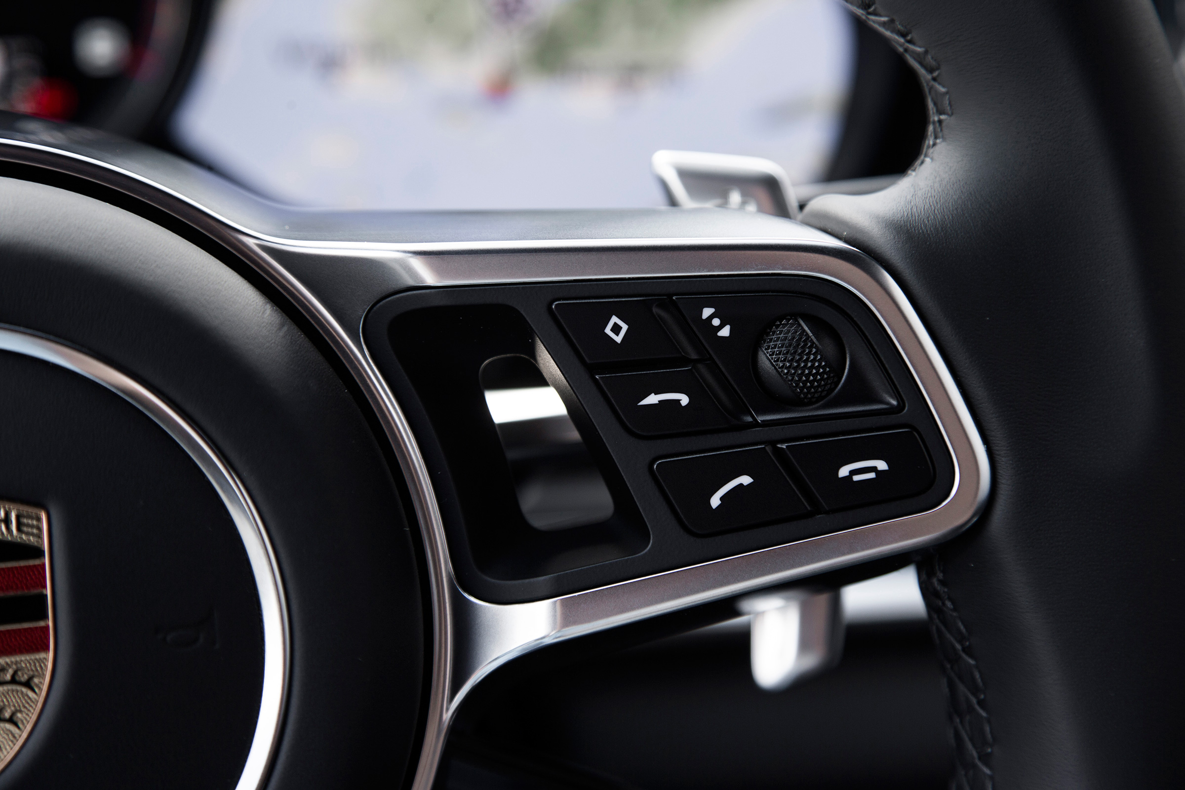 Porsche Panamera Turbo S E Hybrid - controls