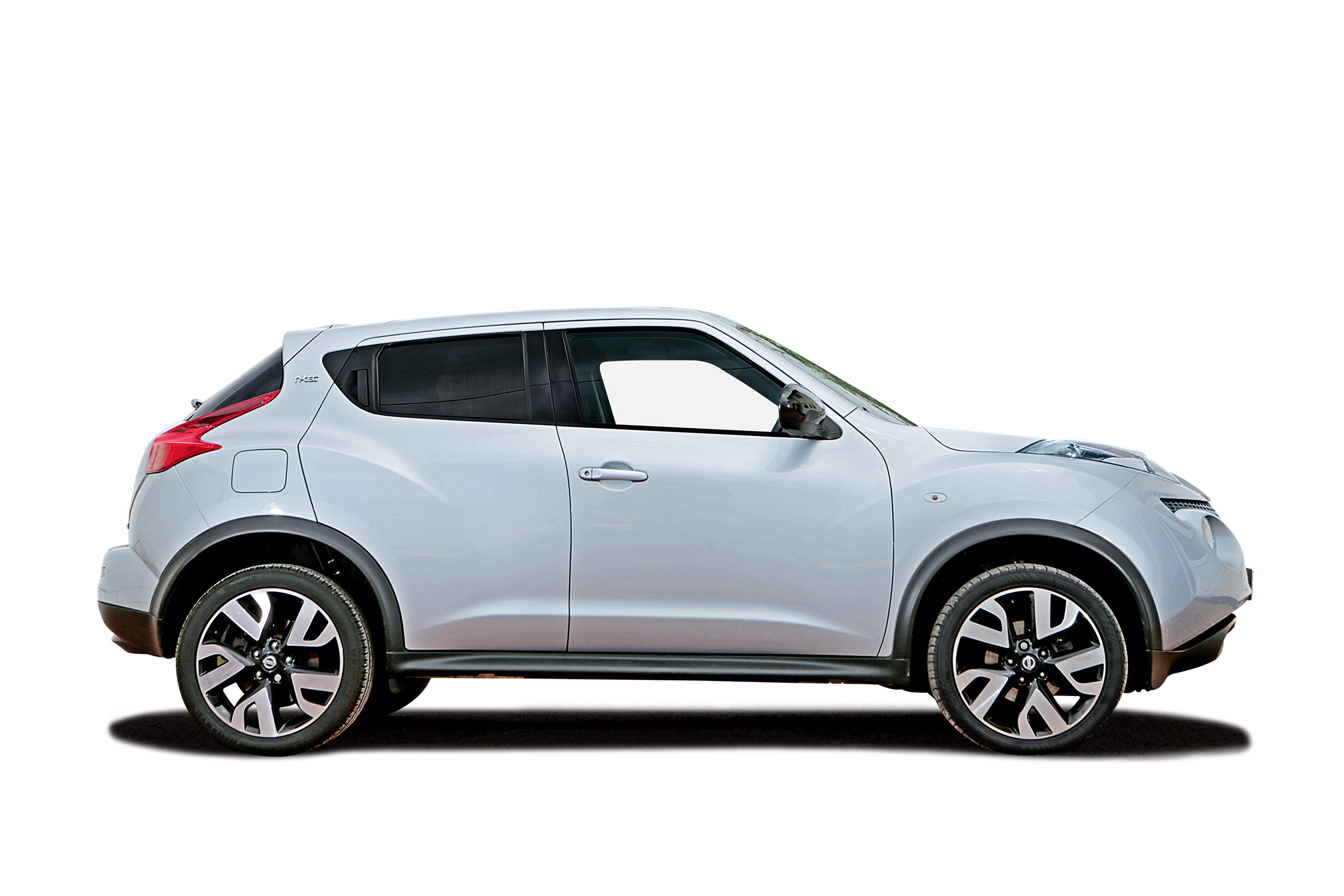 Used Nissan Juke review - side