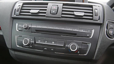 Used BMW 1 Series - centre console