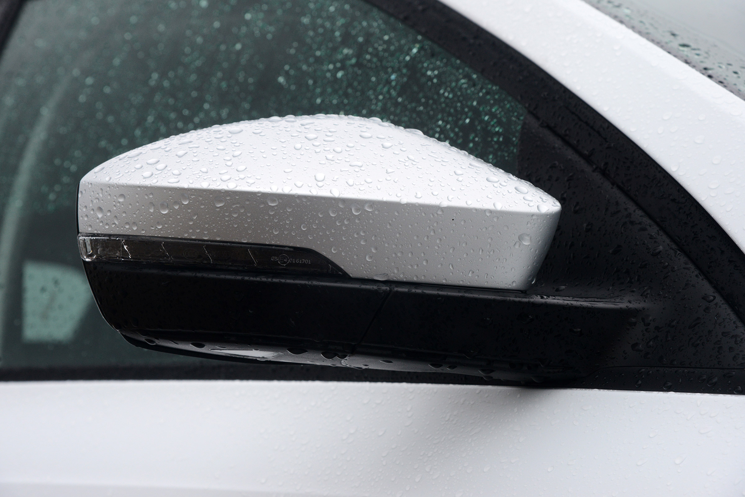 Skoda Octavia Scout - wing mirror