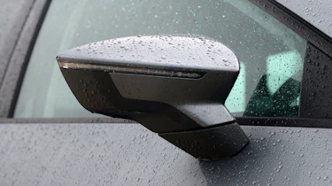 SEAT Leon X-Perience - wing mirror
