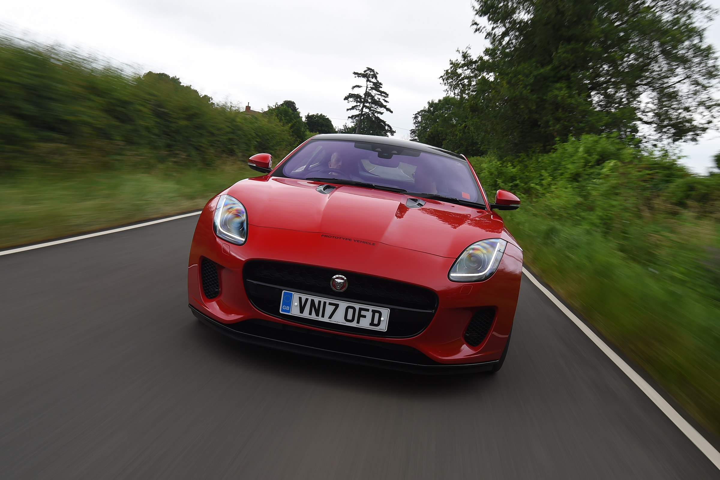 Jaguar F-Type 4-cylinder - full front