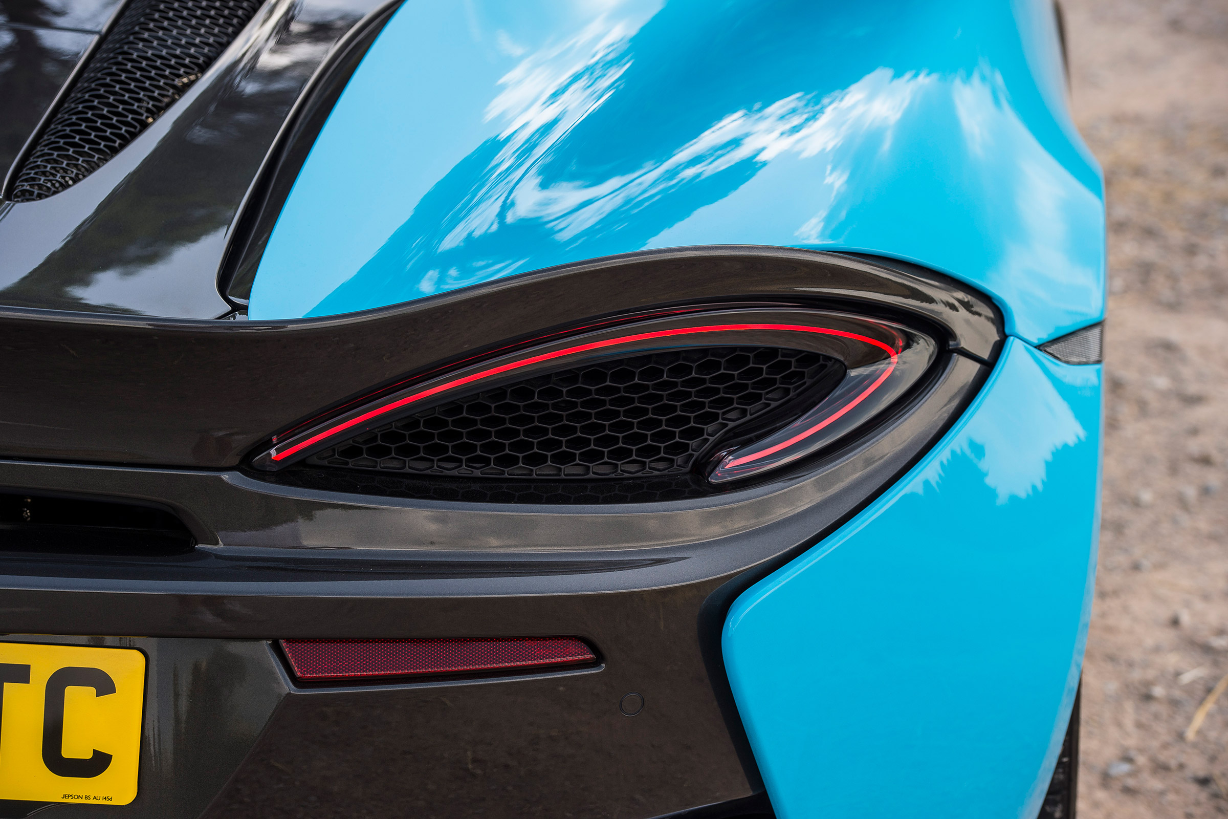 McLaren 570S Spider taillight detail