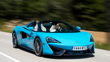 McLaren 570S Spider front quarter tracking