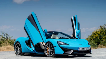 McLaren 570S Spider front quarter static doors