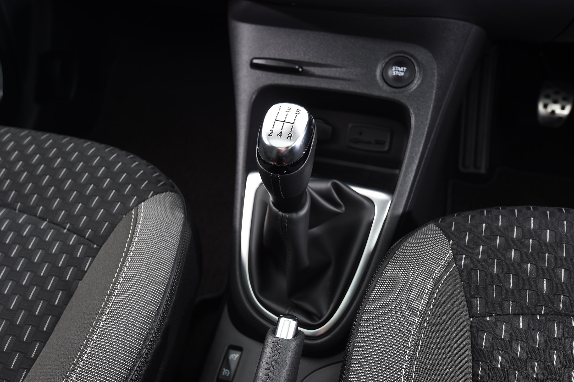 Renault Captur - transmission