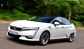 Honda Clarity - front