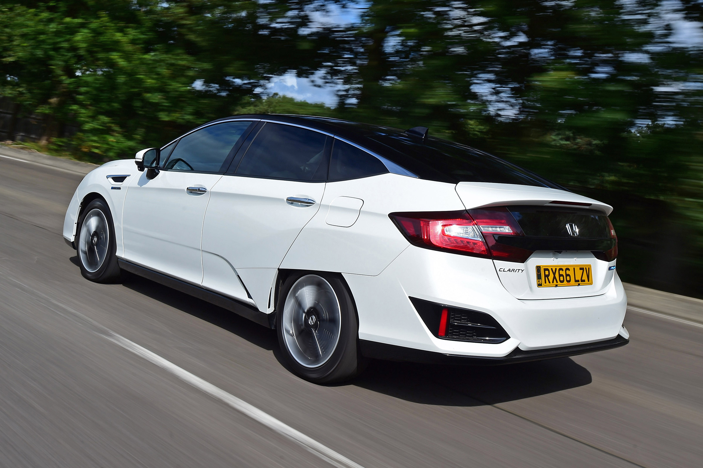 Honda Clarity - rear