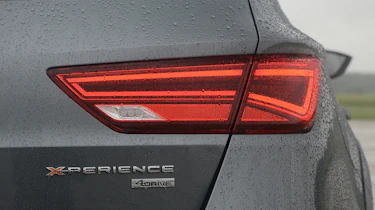SEAT Leon X-Perience - X-Perience badge
