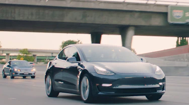 Tesla Model 3 tracking