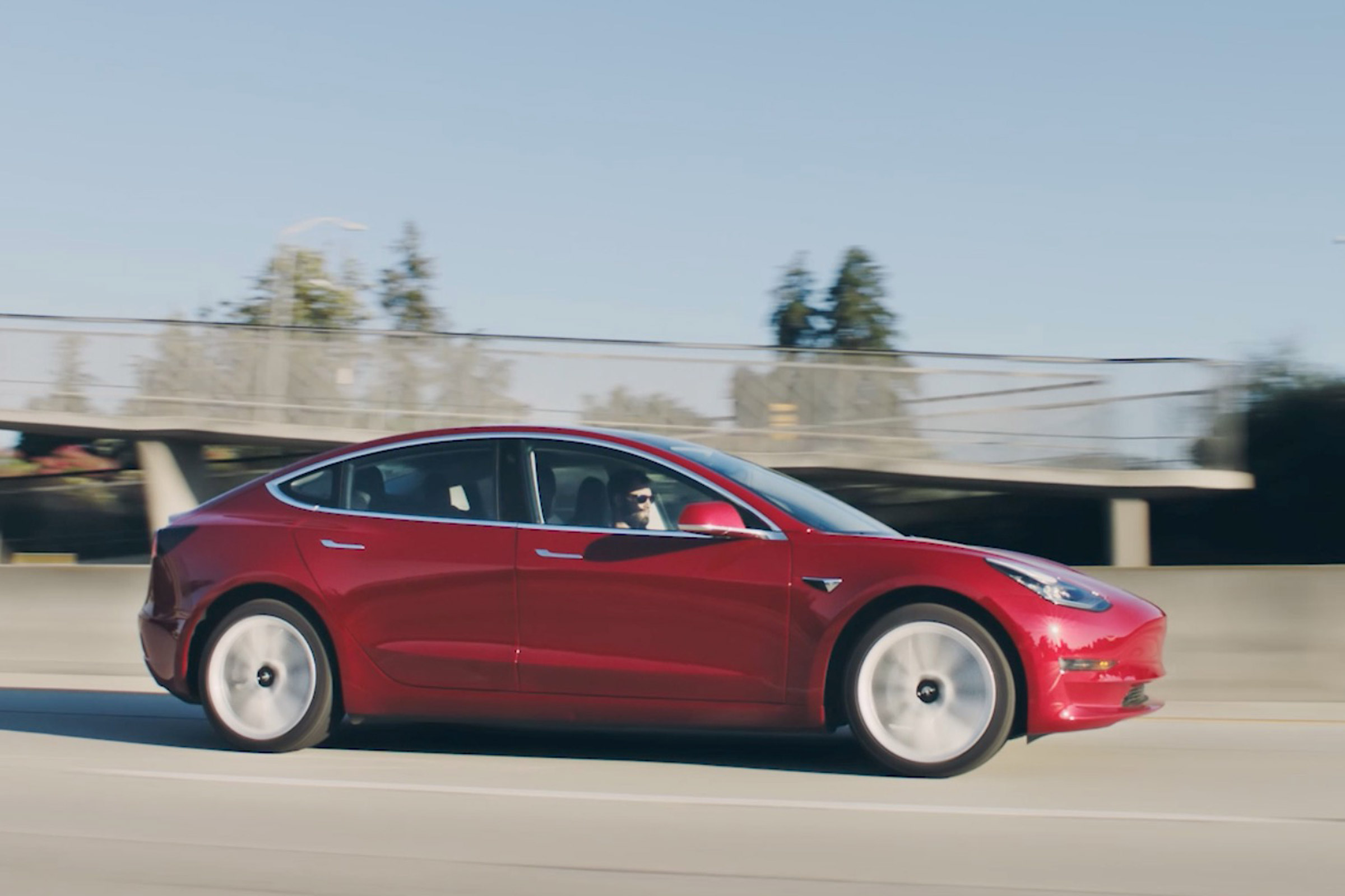 Tesla Model 3 side