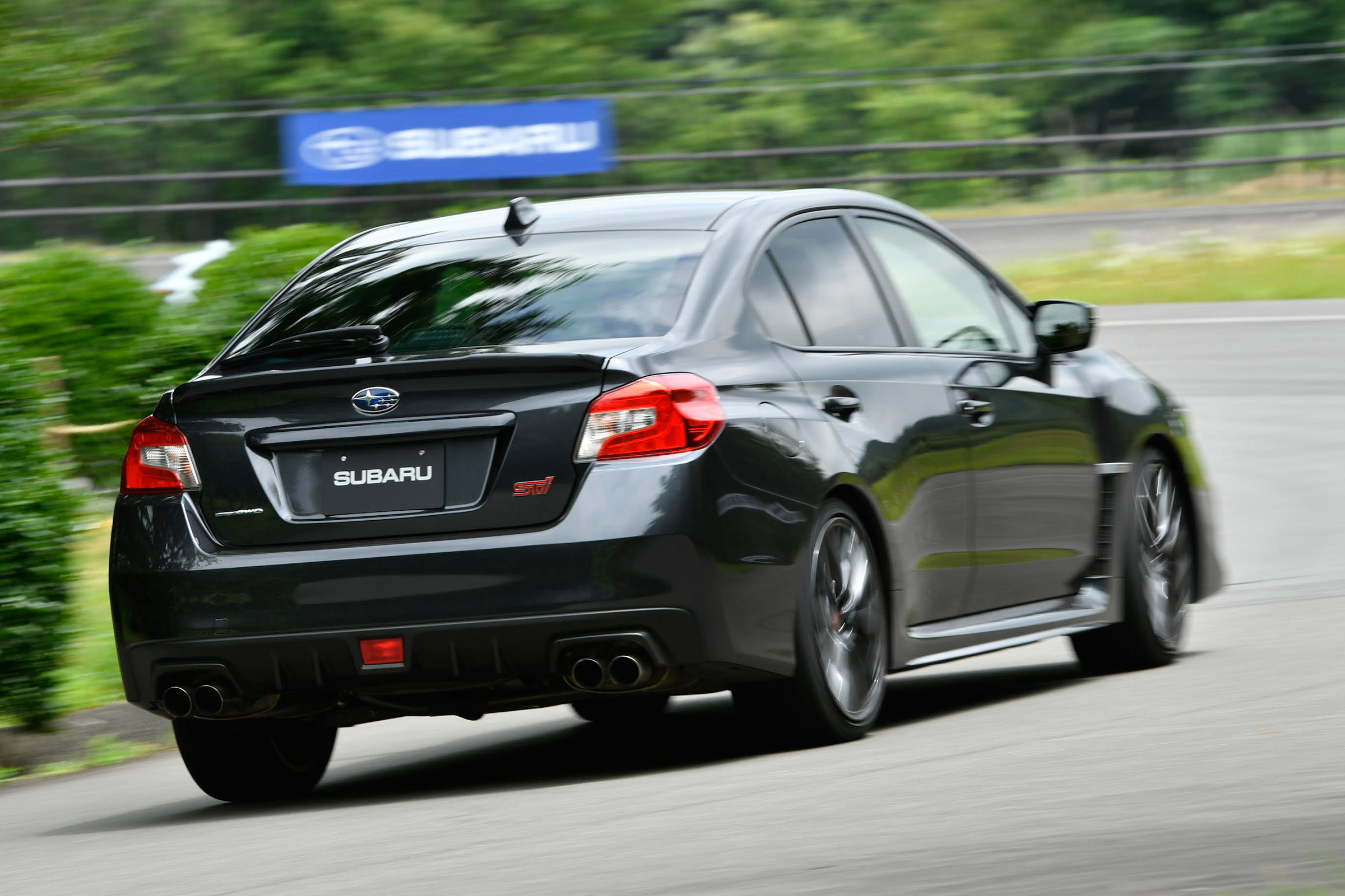 Subaru WRX STI - rear