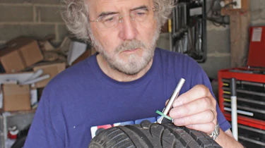 Best tyre pressure and tread depth gauges - header