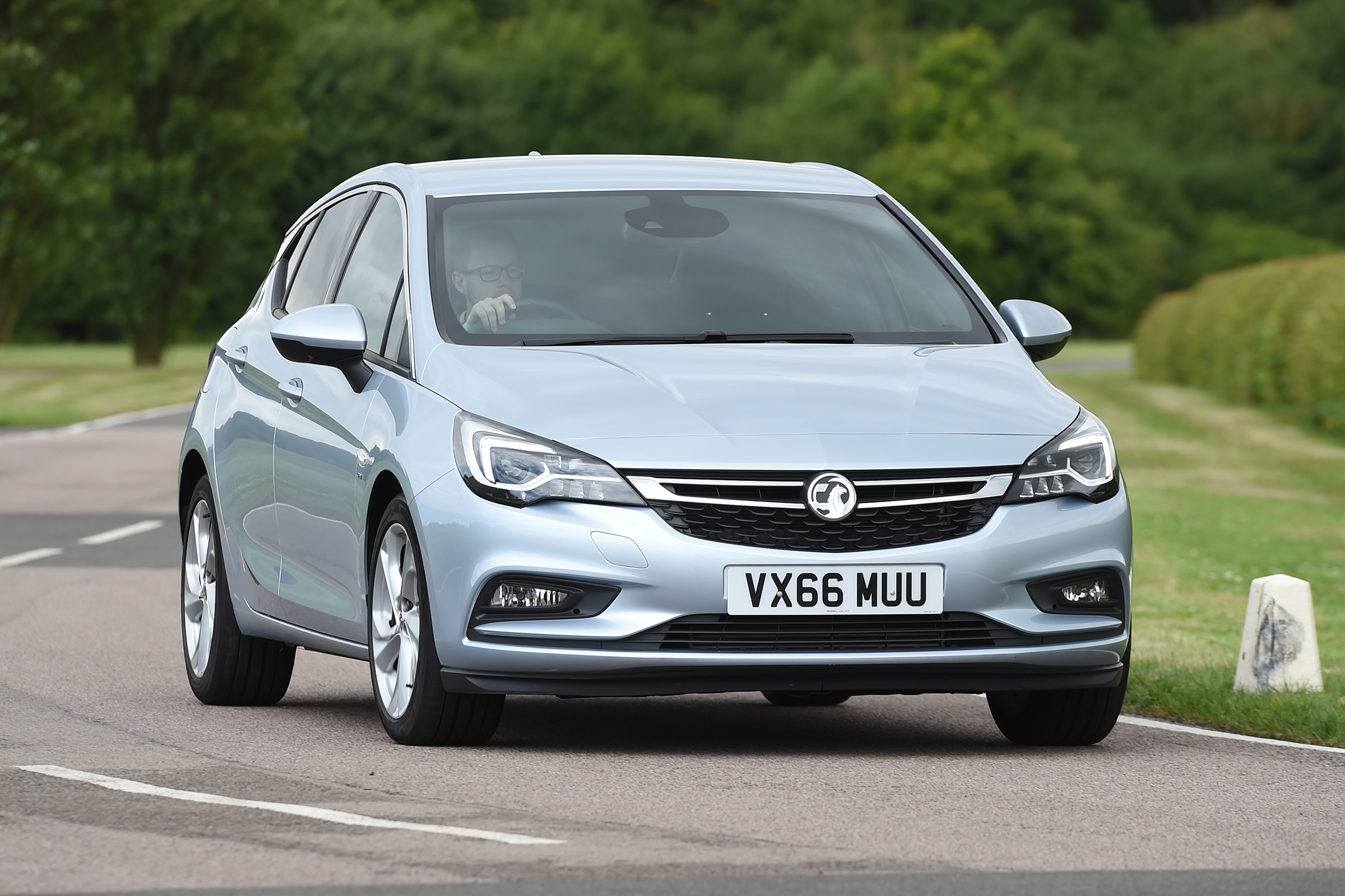 Vauxhall Astra - front
