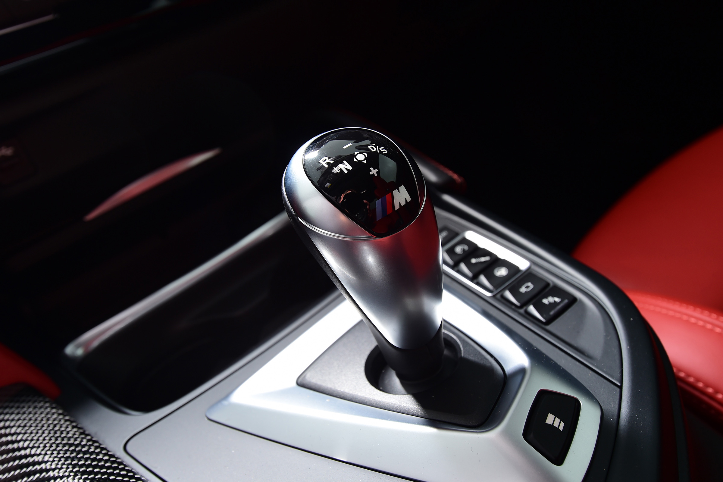 BMW M4 - gear lever